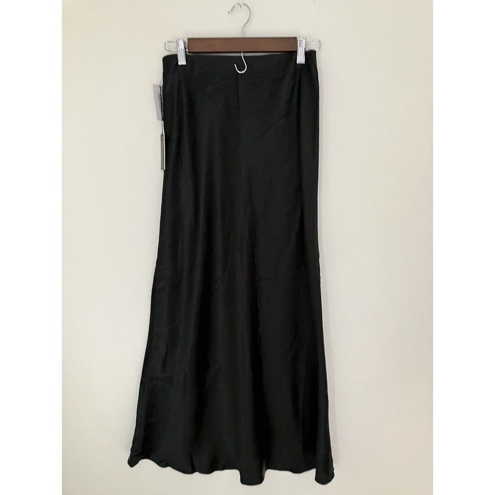 NWT Aritzia Babaton Slip Maxi Skirt In Black Size 8 with Flaw